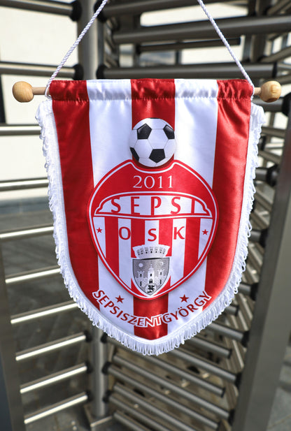 OFFICIAL ROMANIA CUP FLAG WITH STRING AND WOODEN DETAIL